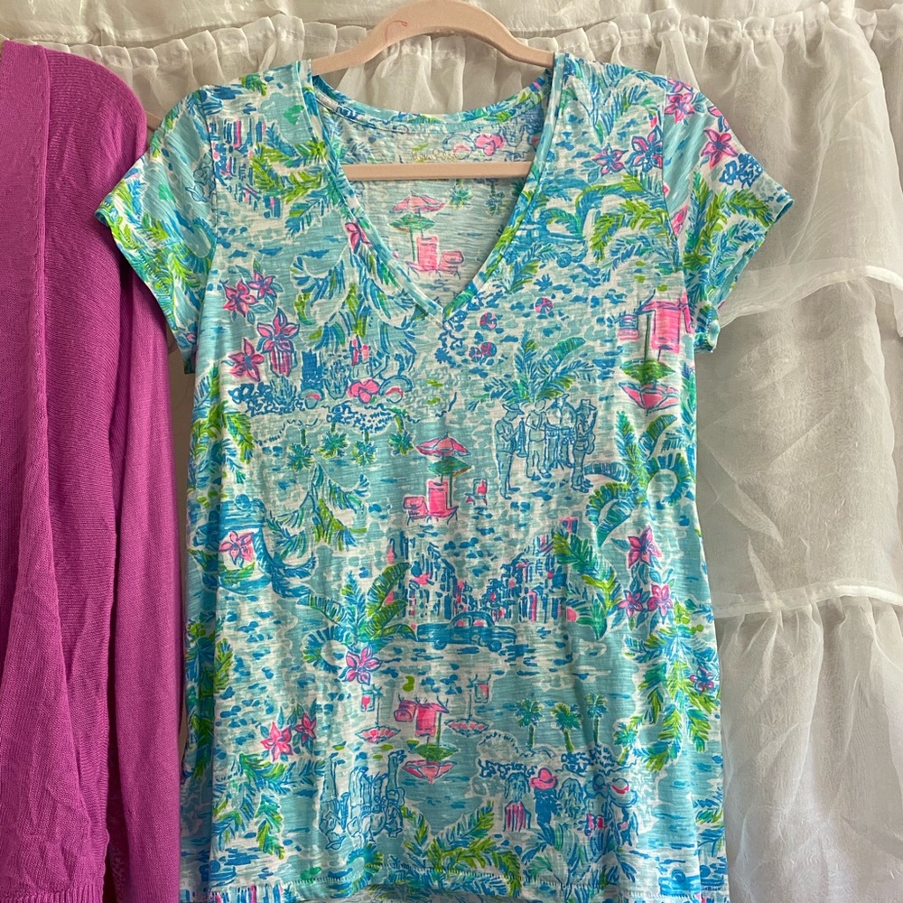 Etta V Neck Tee